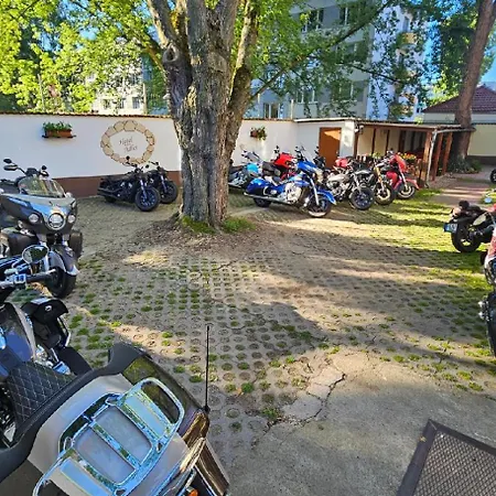 Hotel Adler 3*