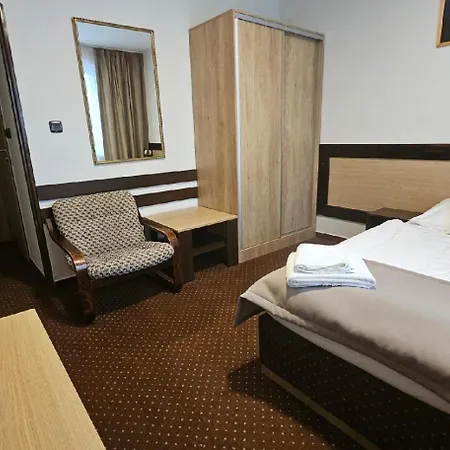 Adler Hotell