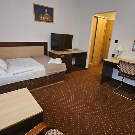 Adler Hotel