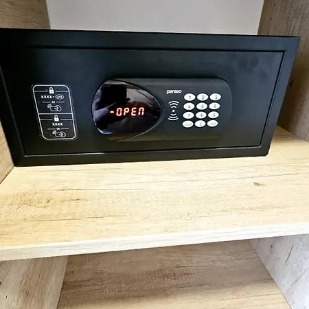 호텔 아들러 3*